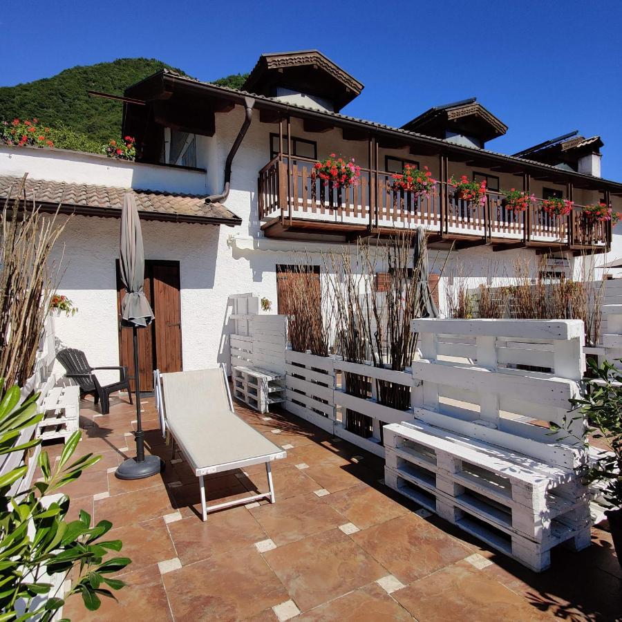 Garni Al Laghet Hotel Tenno Eksteriør billede