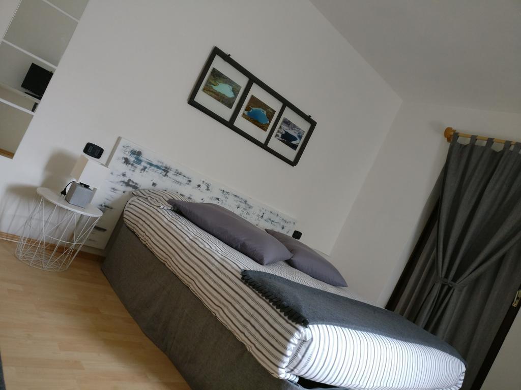 Garni Al Laghet Hotel Tenno Eksteriør billede
