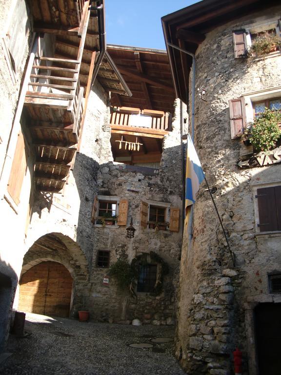 Garni Al Laghet Hotel Tenno Eksteriør billede