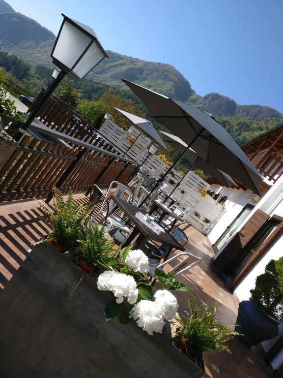Garni Al Laghet Hotel Tenno Eksteriør billede