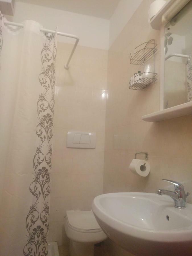 Garni Al Laghet Hotel Tenno Eksteriør billede